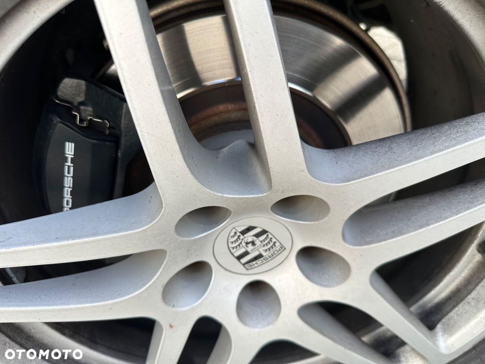 Porsche Macan Standard - 16