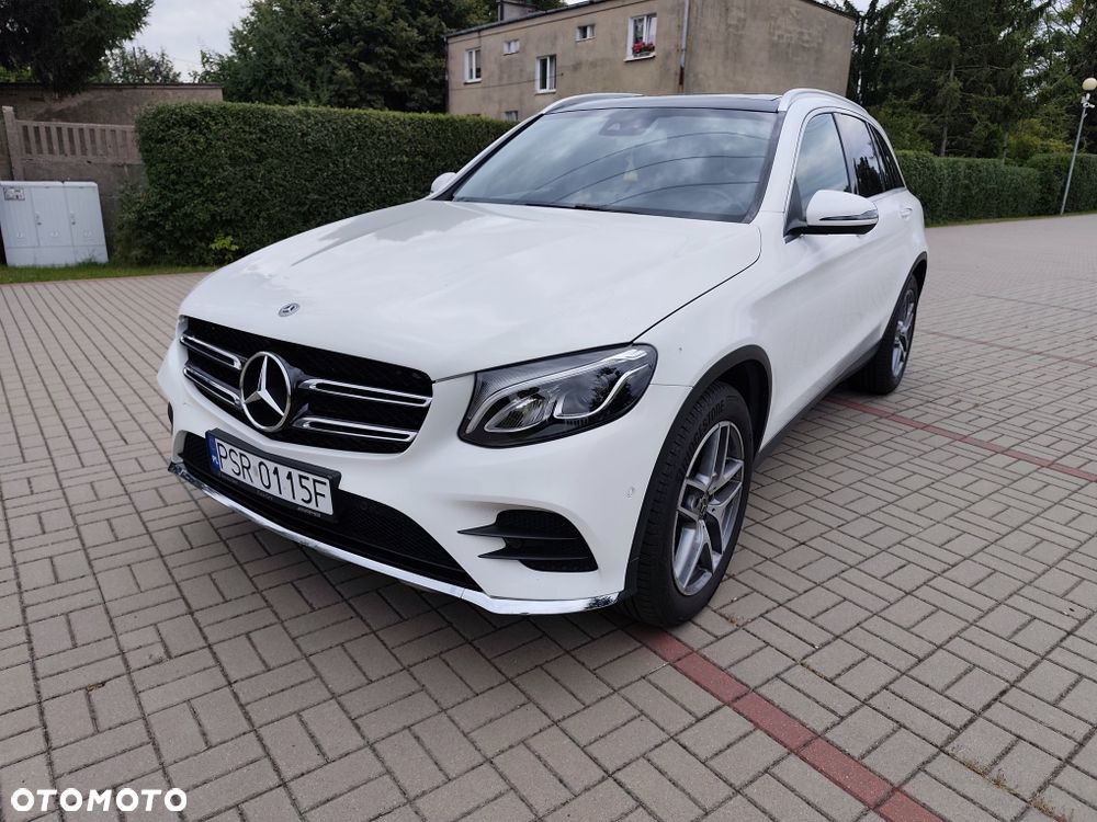Mercedes-Benz GLC - 1