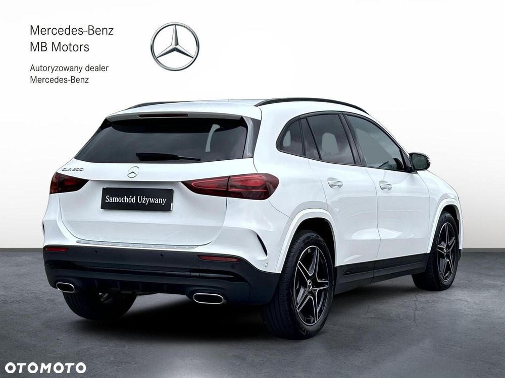 Mercedes-Benz GLA 200 AMG Line - 6