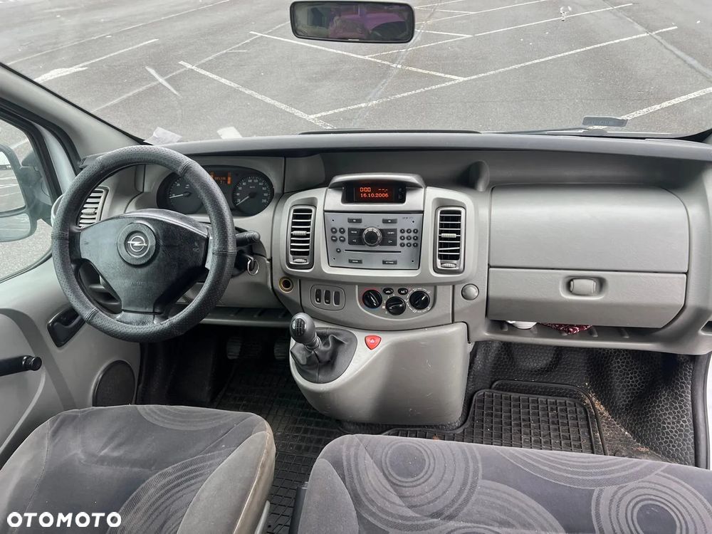 Opel Vivaro - 5