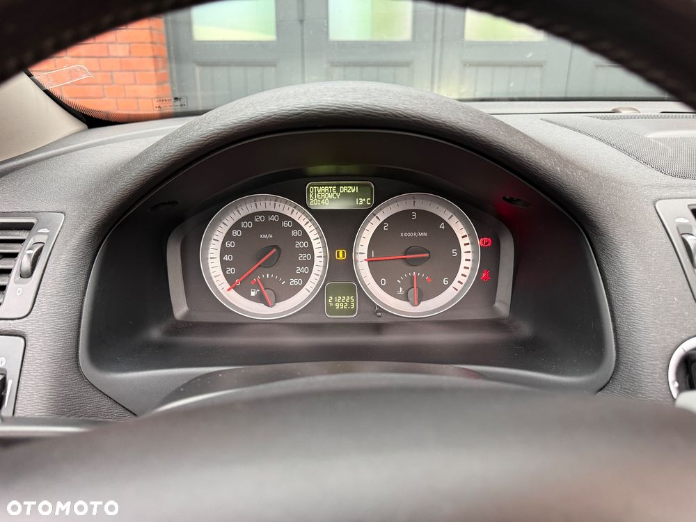 Volvo C70 2.0D Summum - 23
