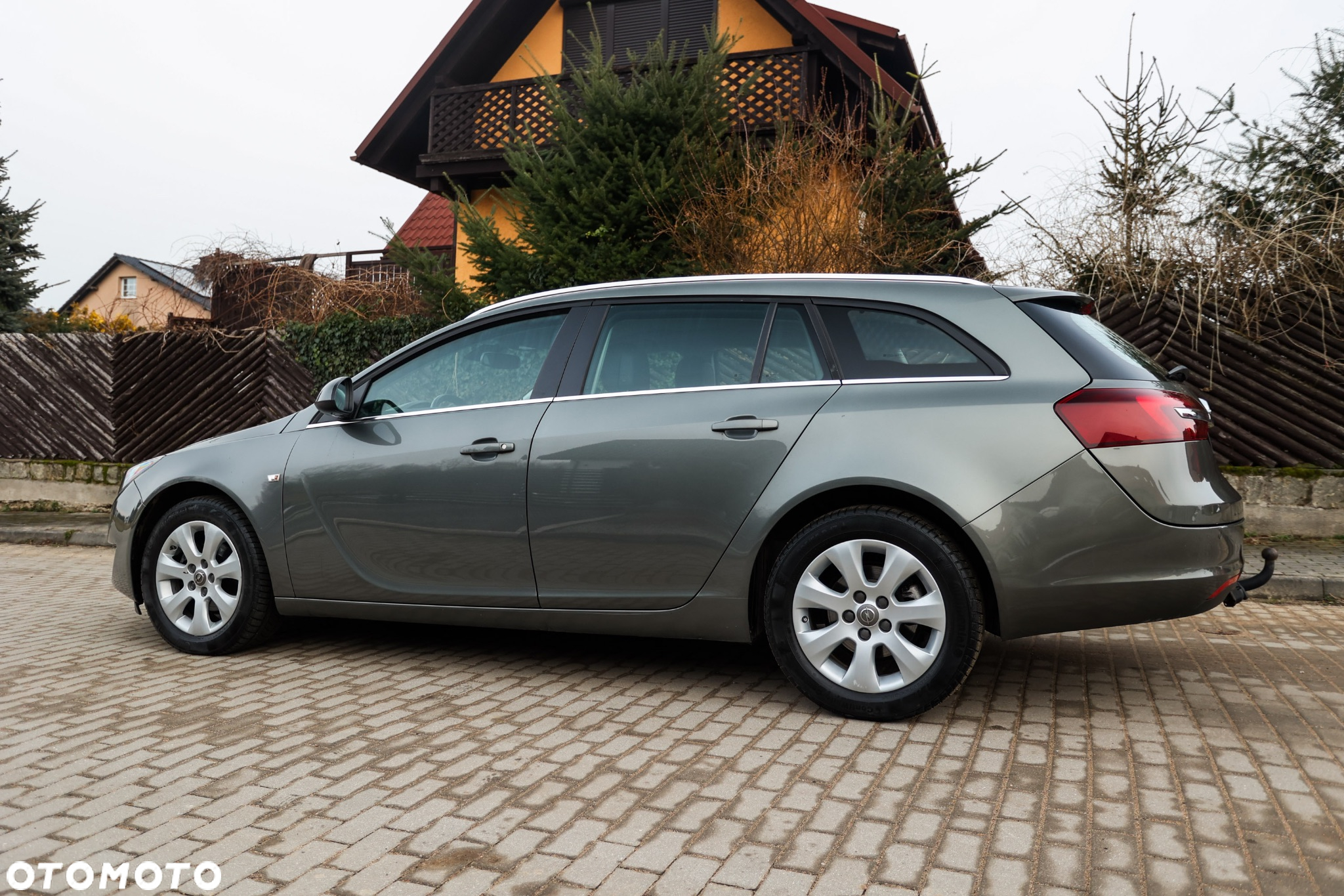 Opel Insignia - 11