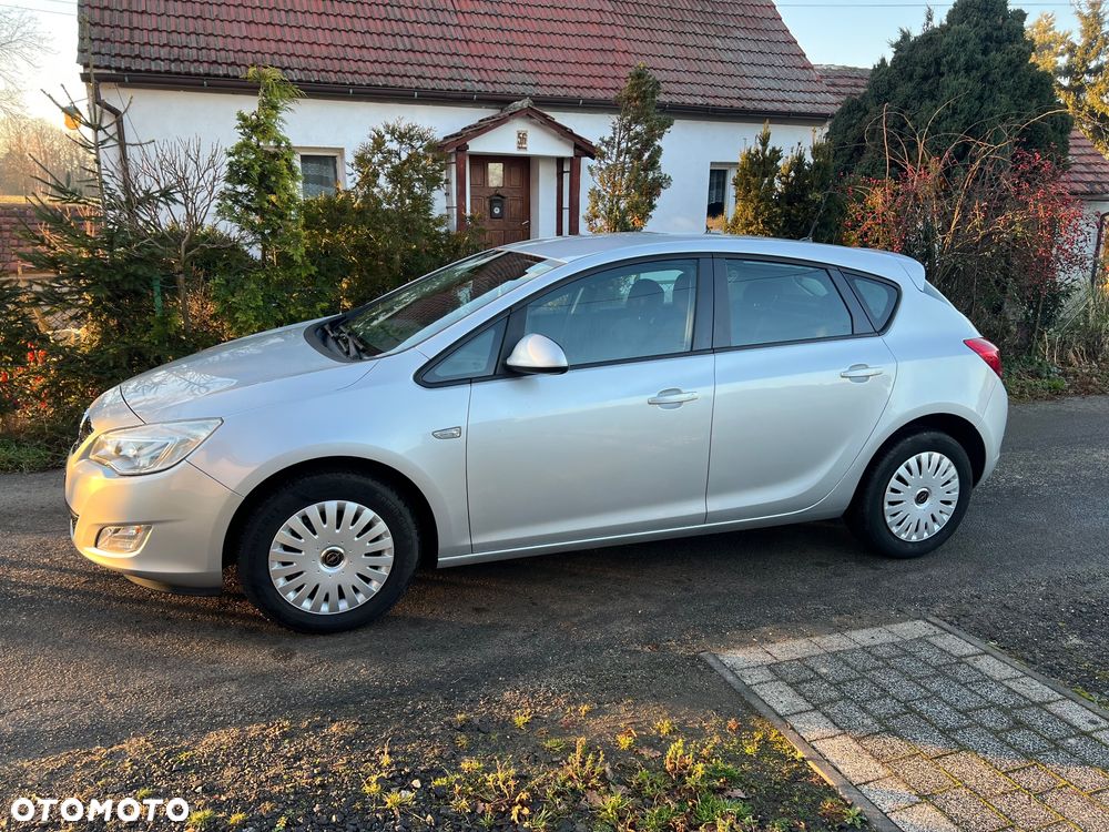 Opel Astra 1.4 EcoFLEX Edition - 2