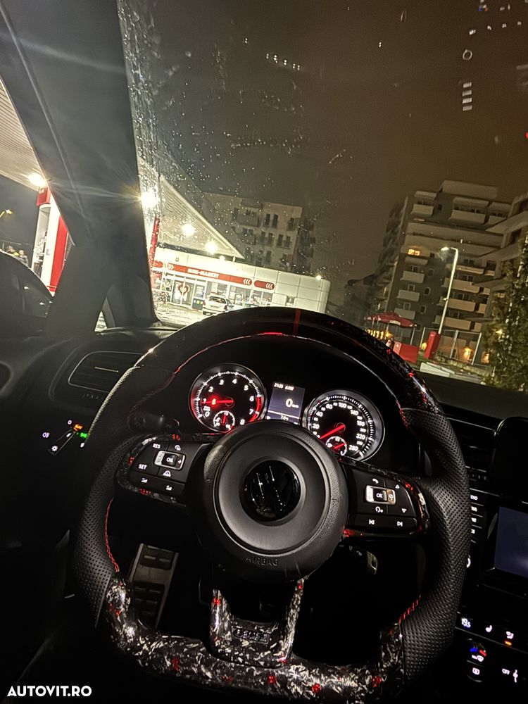 Volkswagen Golf 2.0 TSI GTI - 7