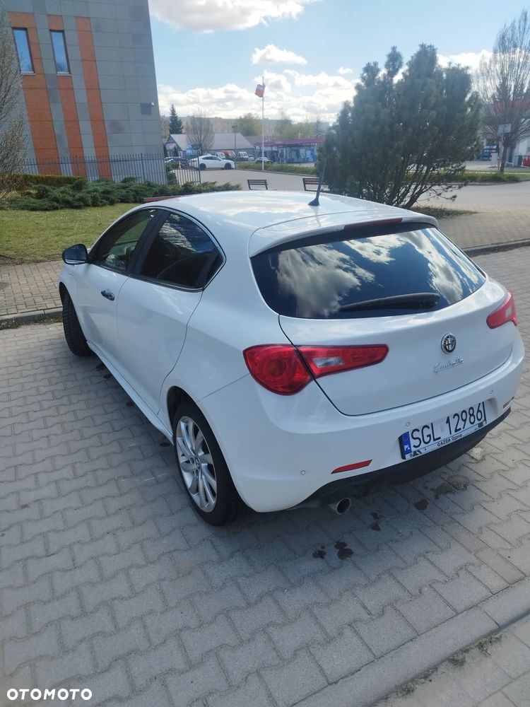 Alfa Romeo Giulietta 1.6 JTDM 16V Sport - 16