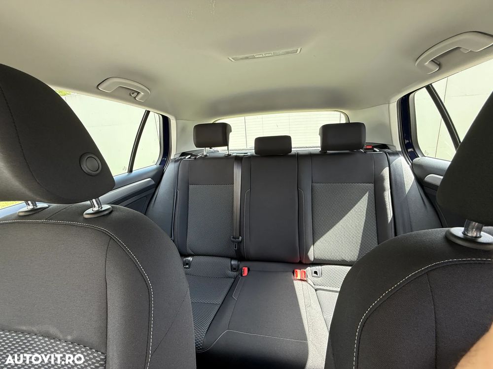 Volkswagen Golf - 7