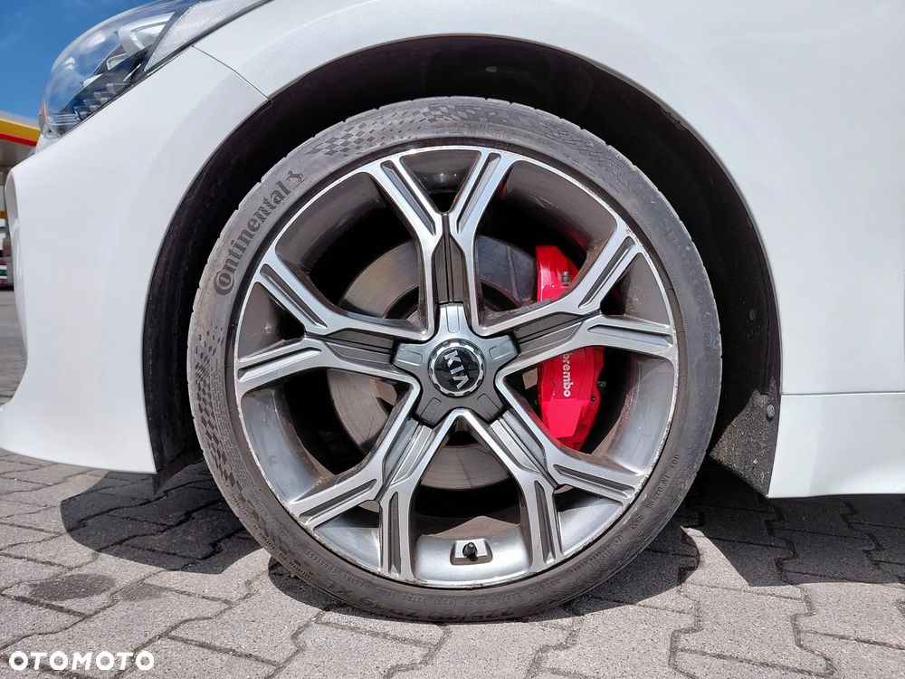 Kia Stinger 3.3 T-GDI V6 GT AWD - 31