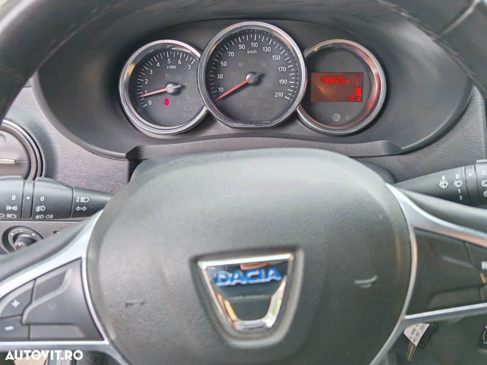 Dacia Dokker TCe 130 GPF Stepway Plus - 9
