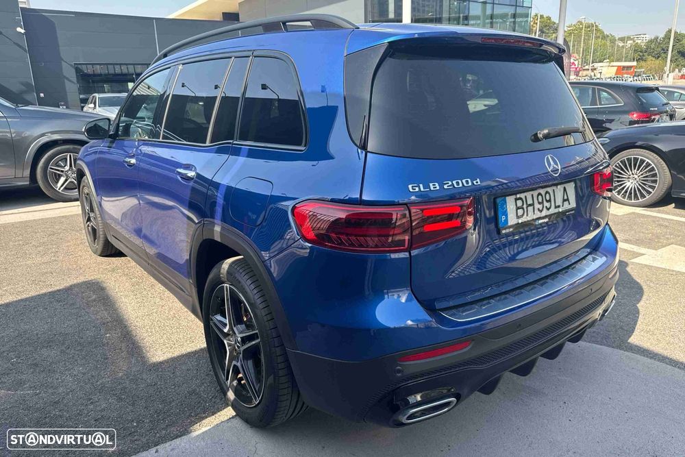 Mercedes-Benz GLB 200 d - 11