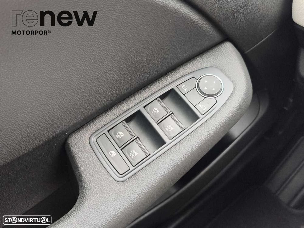 Renault Clio 1.0 TCe Evolution Bi-Fuel - 17