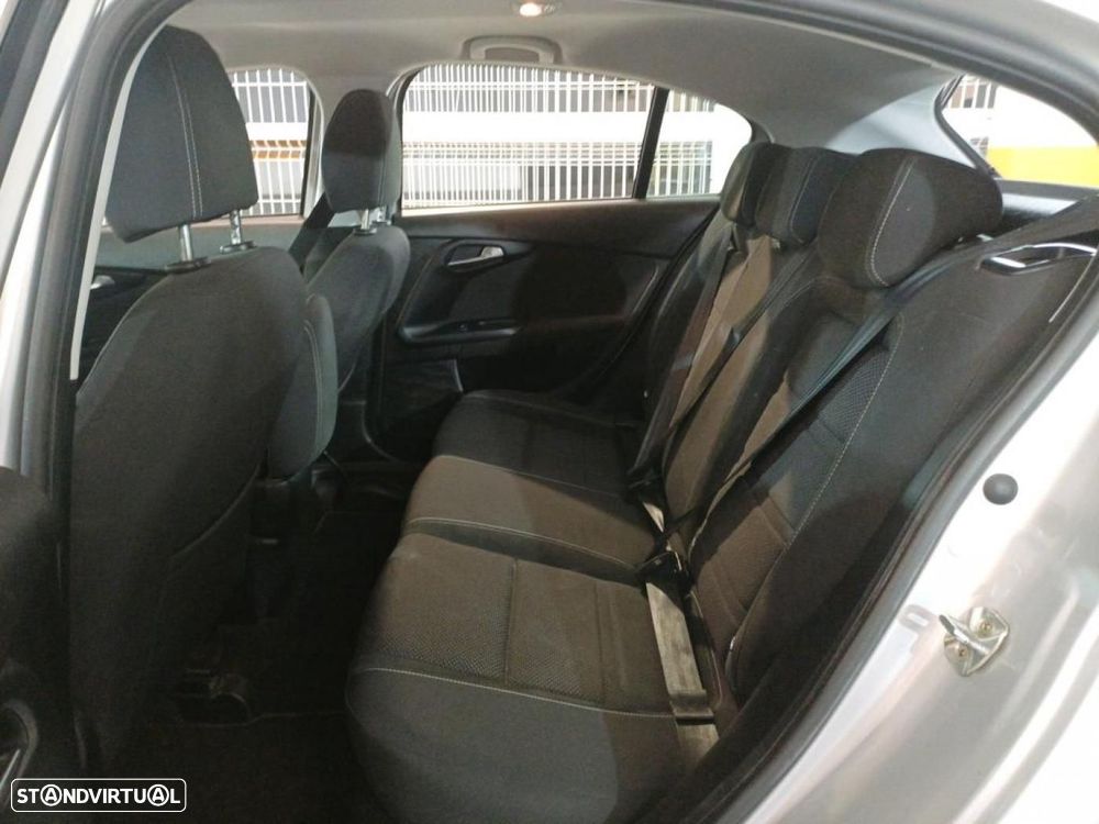 Fiat Tipo Station Wagon 1.3 M-Jet Lounge - 10