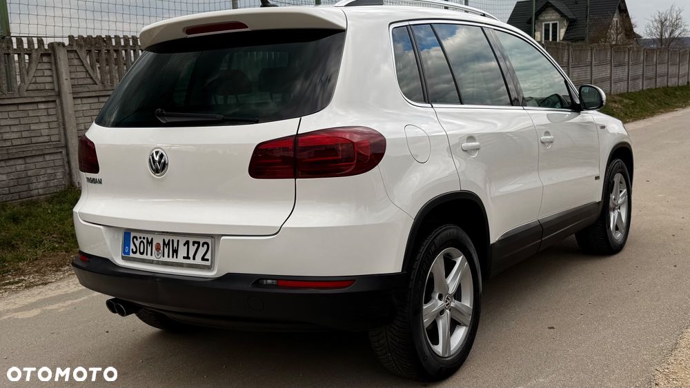 Volkswagen Tiguan 2.0 TDI 4Mot Perfectline R-Style DSG - 16