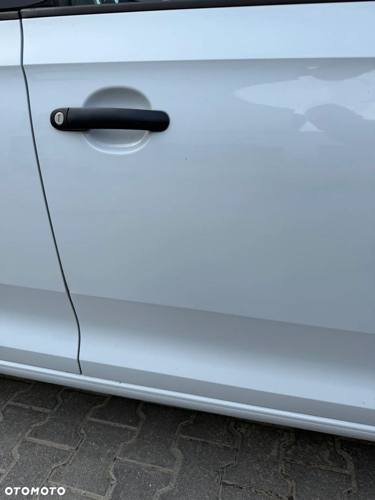 SKODA RAPID LS9R DRZWI PRAWE PRZÓD PRZEDNIE KOMPLETNE W KOLOR - 3