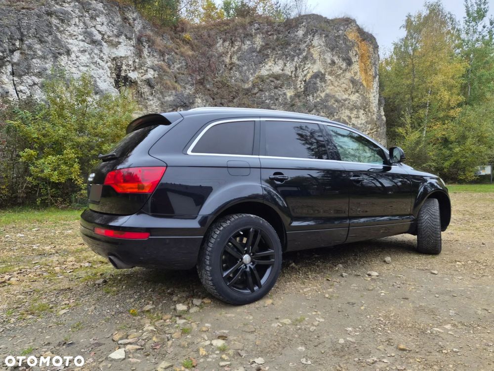 Audi Q7 4.2 FSI Quattro Tiptr - 3