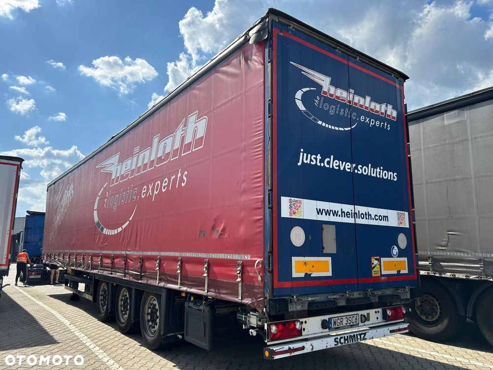 Schmitz Cargobull SCS Mega Varios; dach podnoszony; koła 385/55 R22,5 - 9