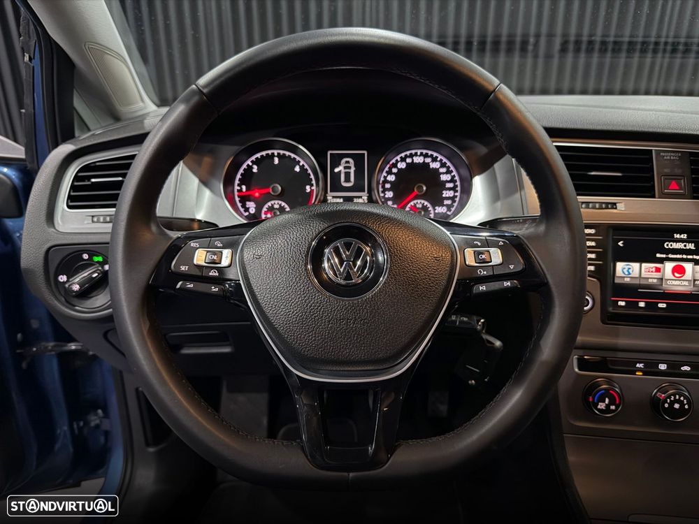 VW Golf 1.6 TDI Confortline - 15
