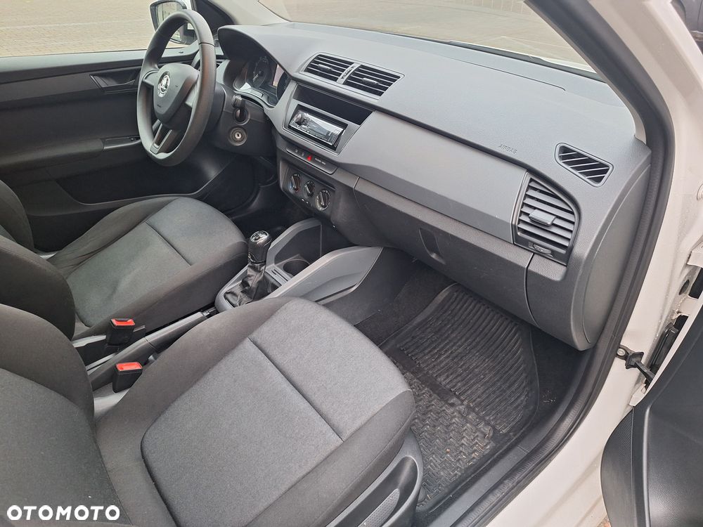 Skoda Fabia 1.0 Ambition - 7