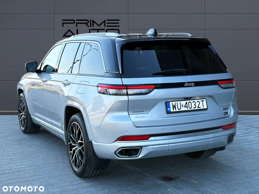 Jeep Grand Cherokee - 11