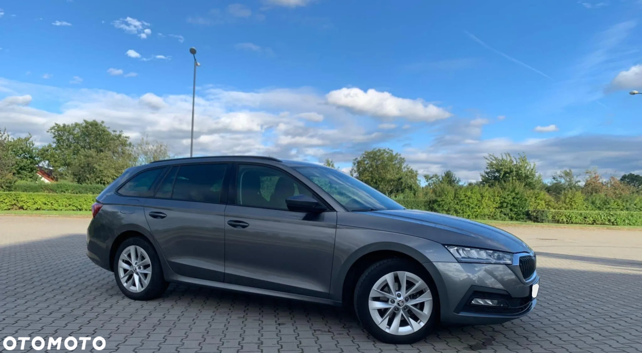Skoda Octavia 2.0 TDI Ambition - 11