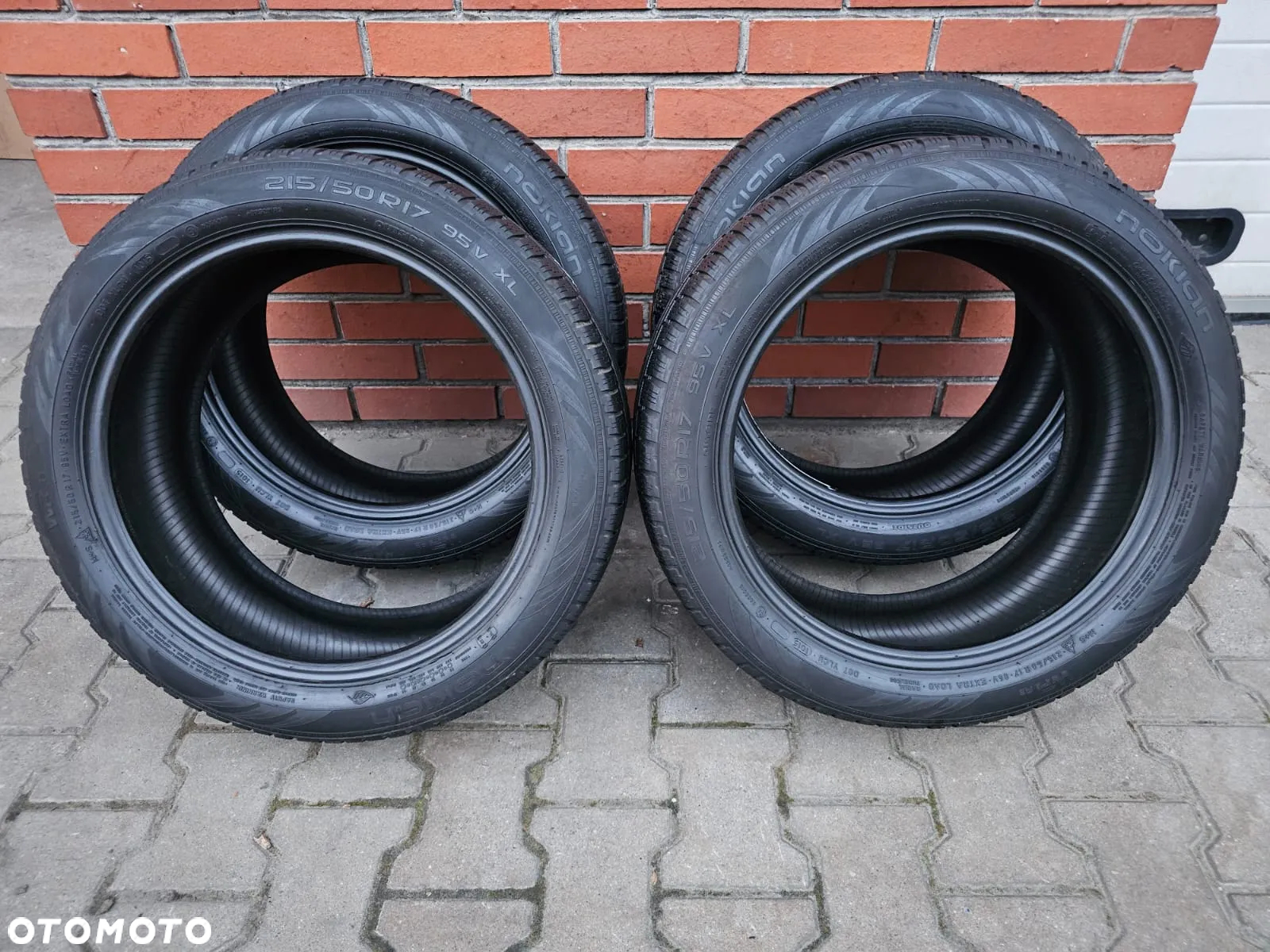 (O75) 215/50R17 95V XL 4,3-6,2mm 15r / Nokian WR A3 - 8