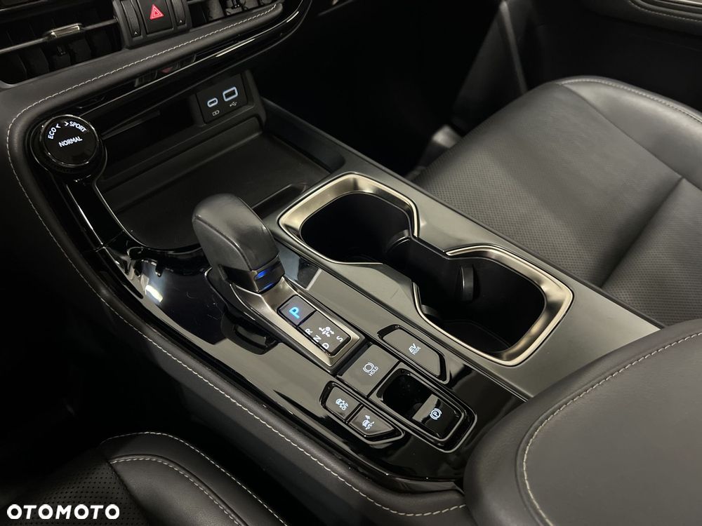 Lexus NX 350h Business AWD - 27