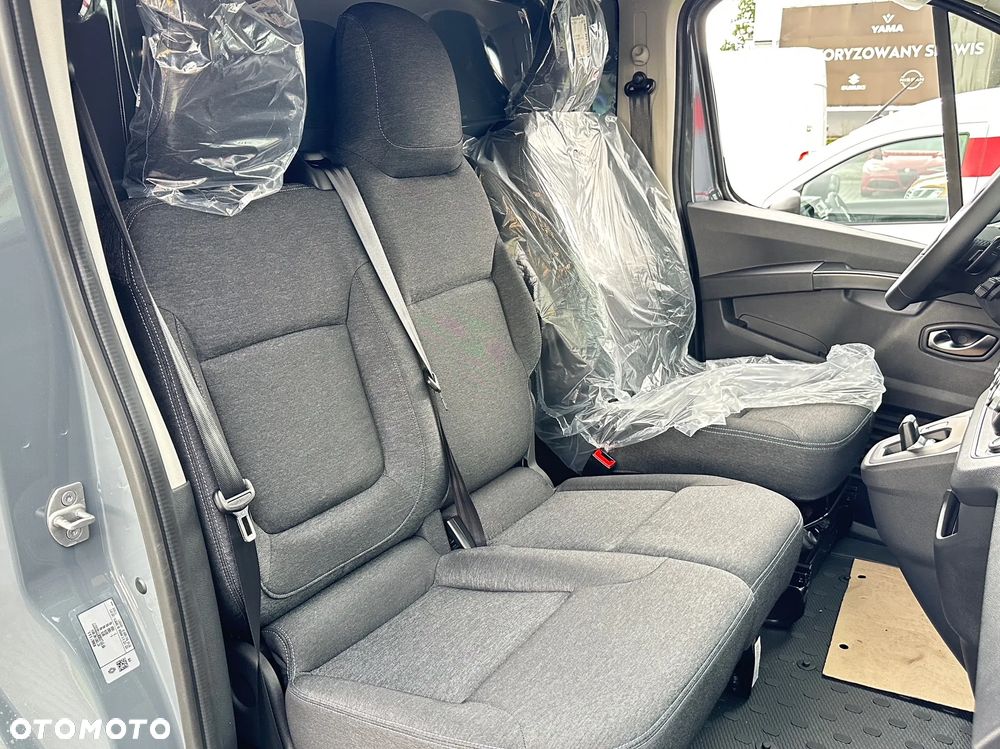 Renault Trafic - 15