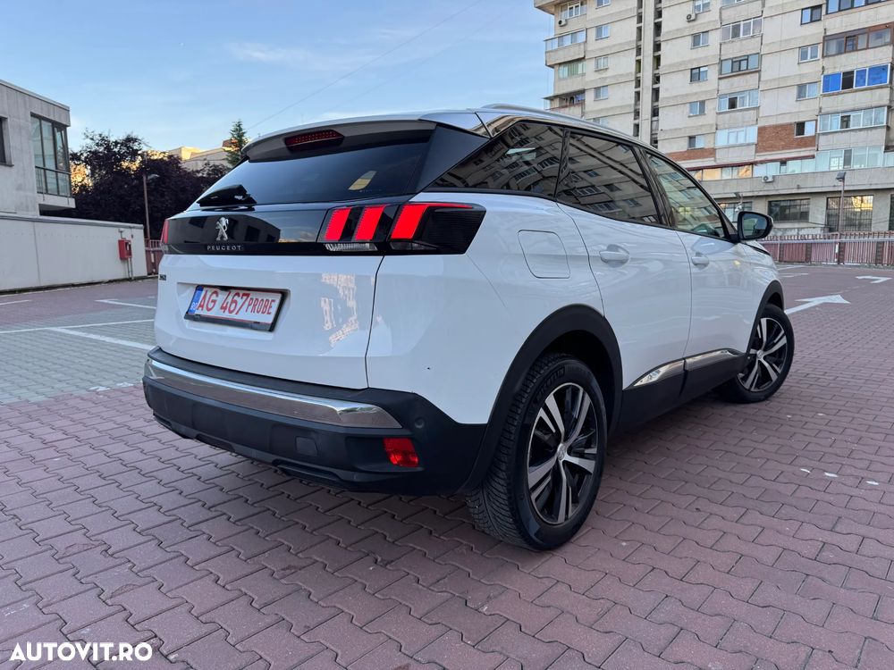 Peugeot 3008 1.2 PureTech 130 EAT8 Allure Pack - 38