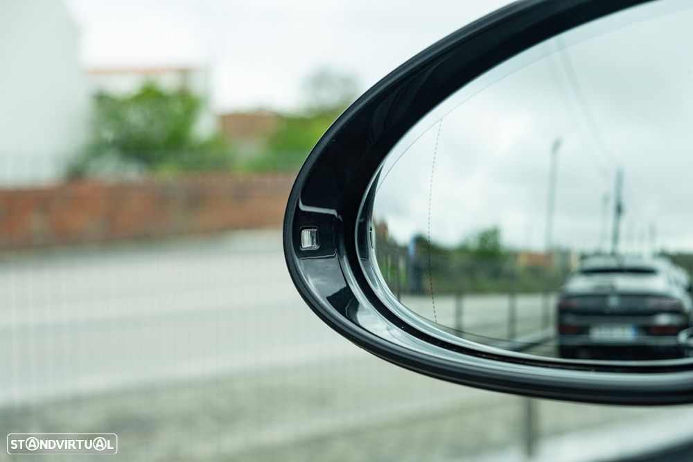 Porsche Macan Turbo - 59