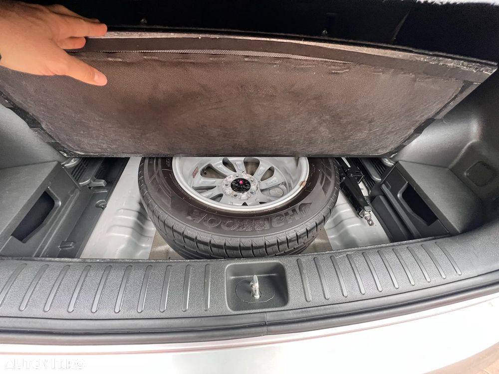 Hyundai Tucson blue 1.7 CRDi 2WD Style - 10