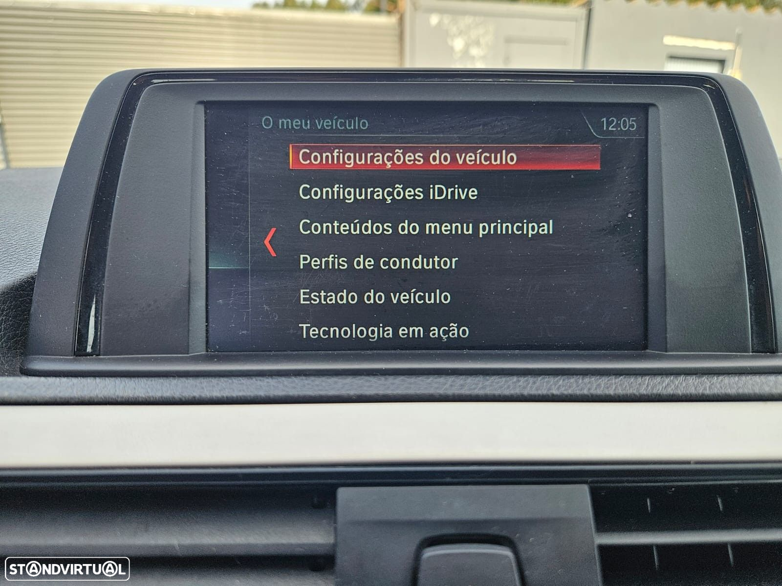 BMW 116 d Line Urban - 29