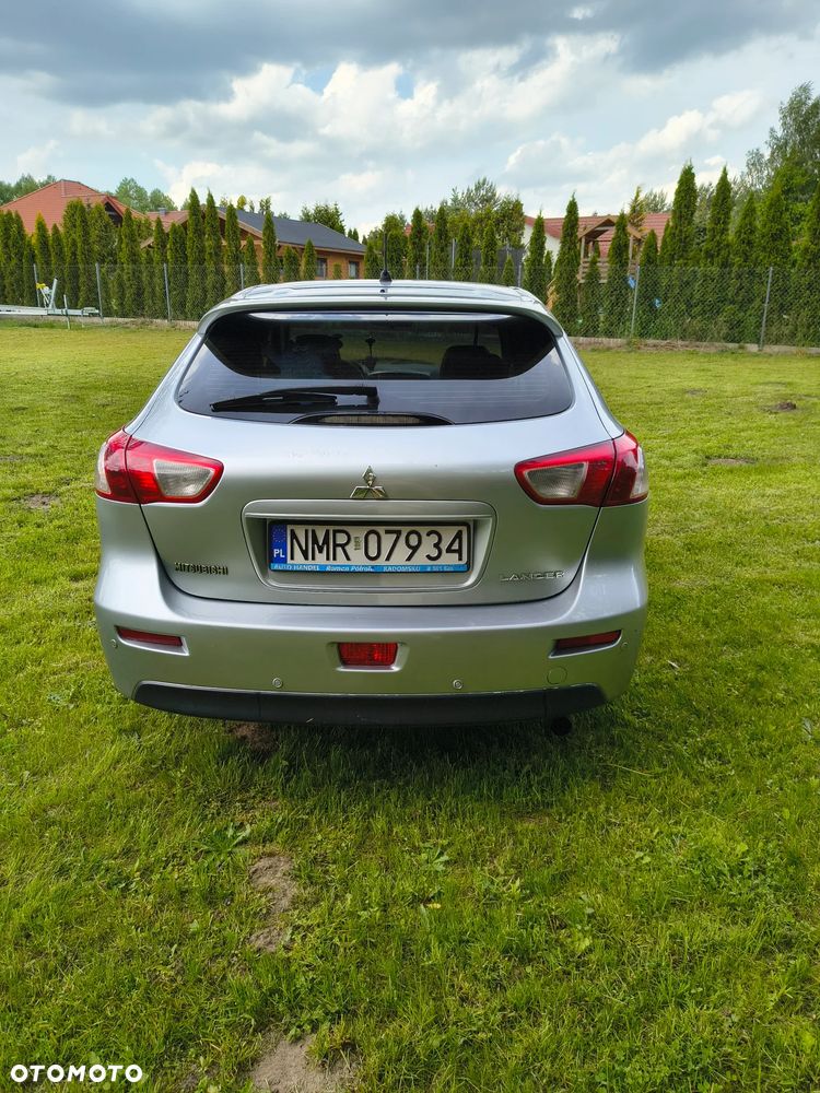 Mitsubishi Lancer 2.0 DID Instyle NAVI - 6
