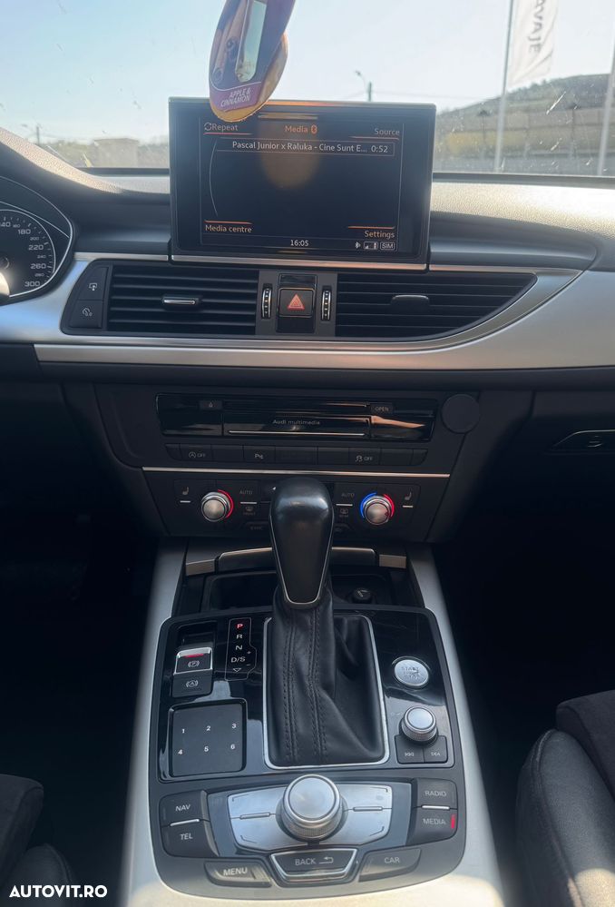 Audi A6 2.0 TDI Ultra DPF S tronic - 11