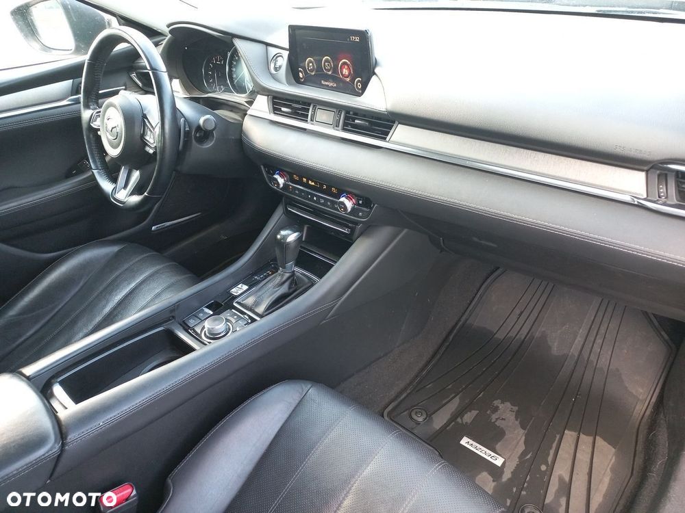 Mazda 6 - 13