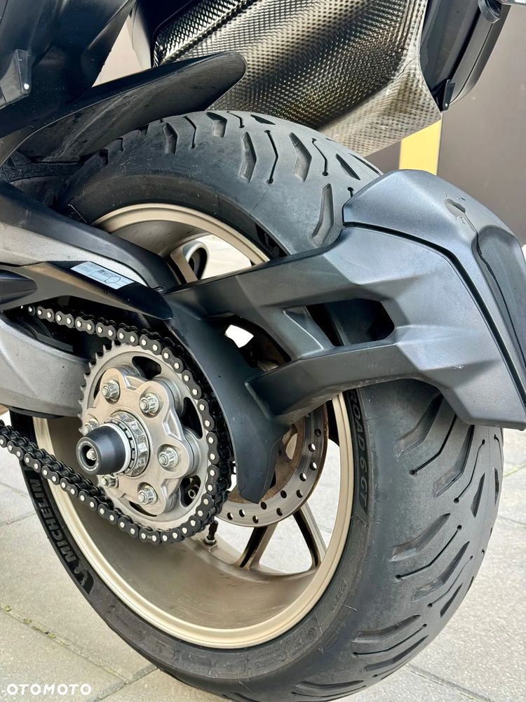 Ducati Multistrada - 10
