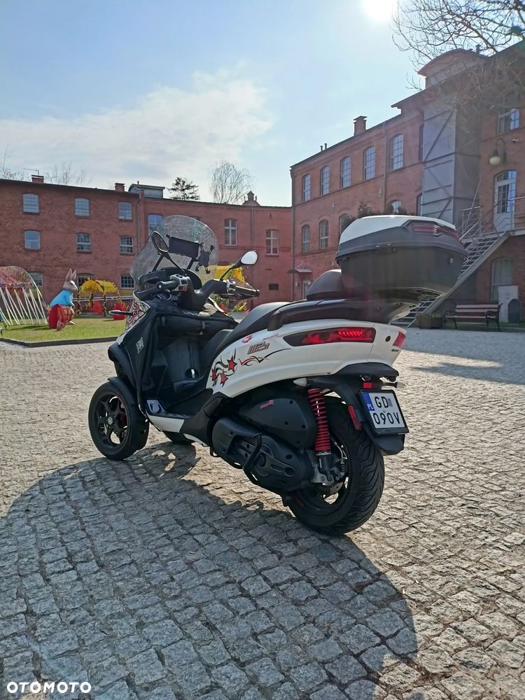 Piaggio MP-3 - 2