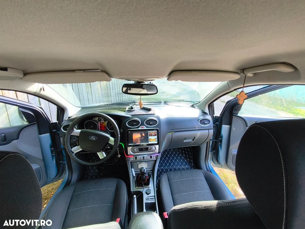 Ford Focus 1.6 TDCI DPF Titanium - 9