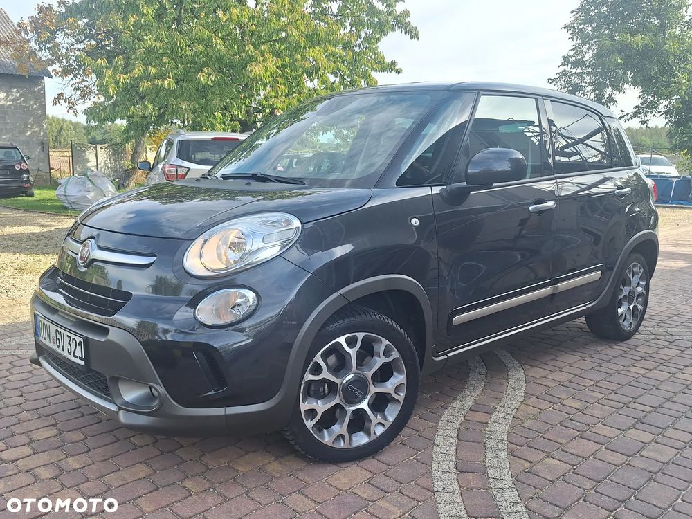 Fiat 500L 1.4 T-Jet 16V Urban Edition - 1