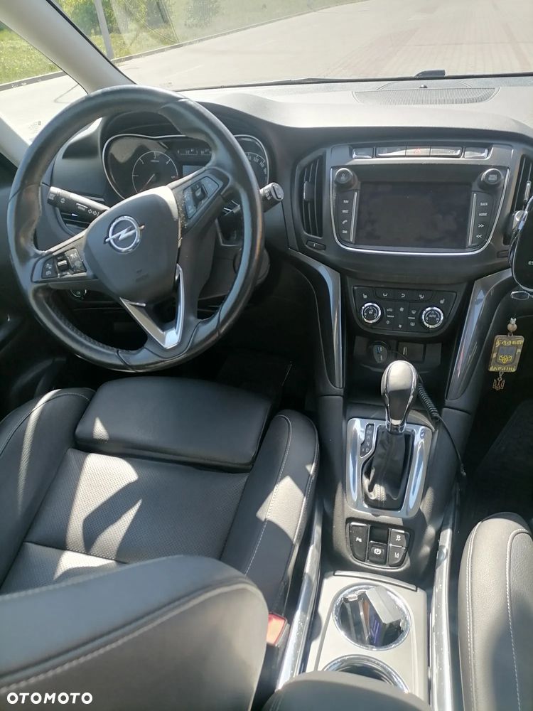 Opel Zafira 2.0 D (CDTI) Automatik Business Innovation - 4