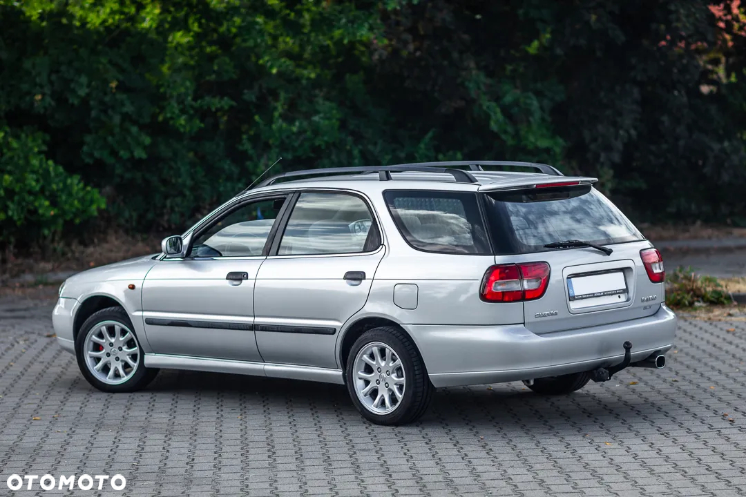 Suzuki Baleno 1.6 GLX - 13