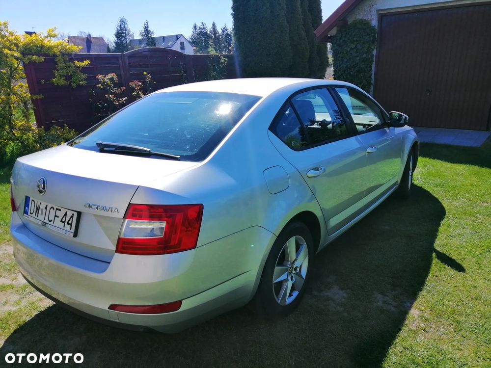 Skoda Octavia 1.4 TSI Ambition - 9