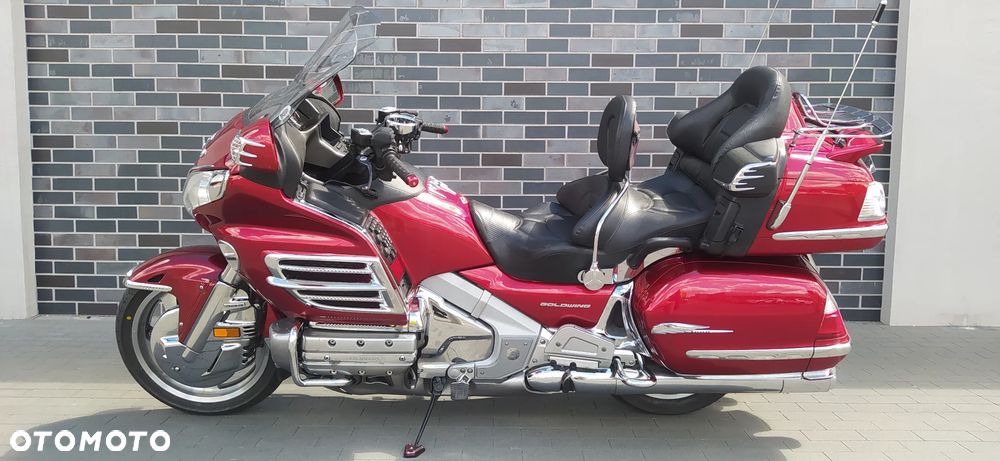 Honda GL - 6