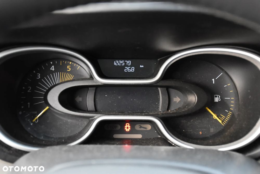 Renault Trafic - 11