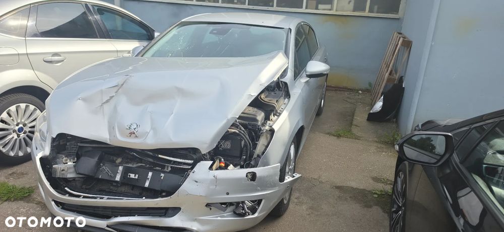 Peugeot 508 2.0 HDi Allure - 2