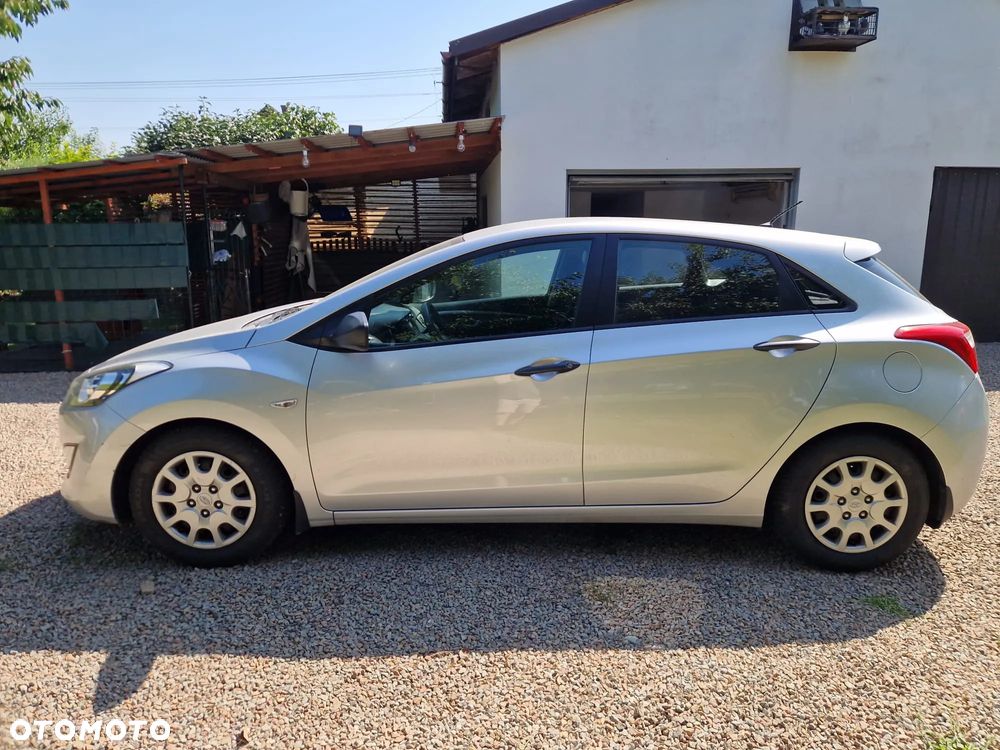 Hyundai i30 1.4 Classic - 6