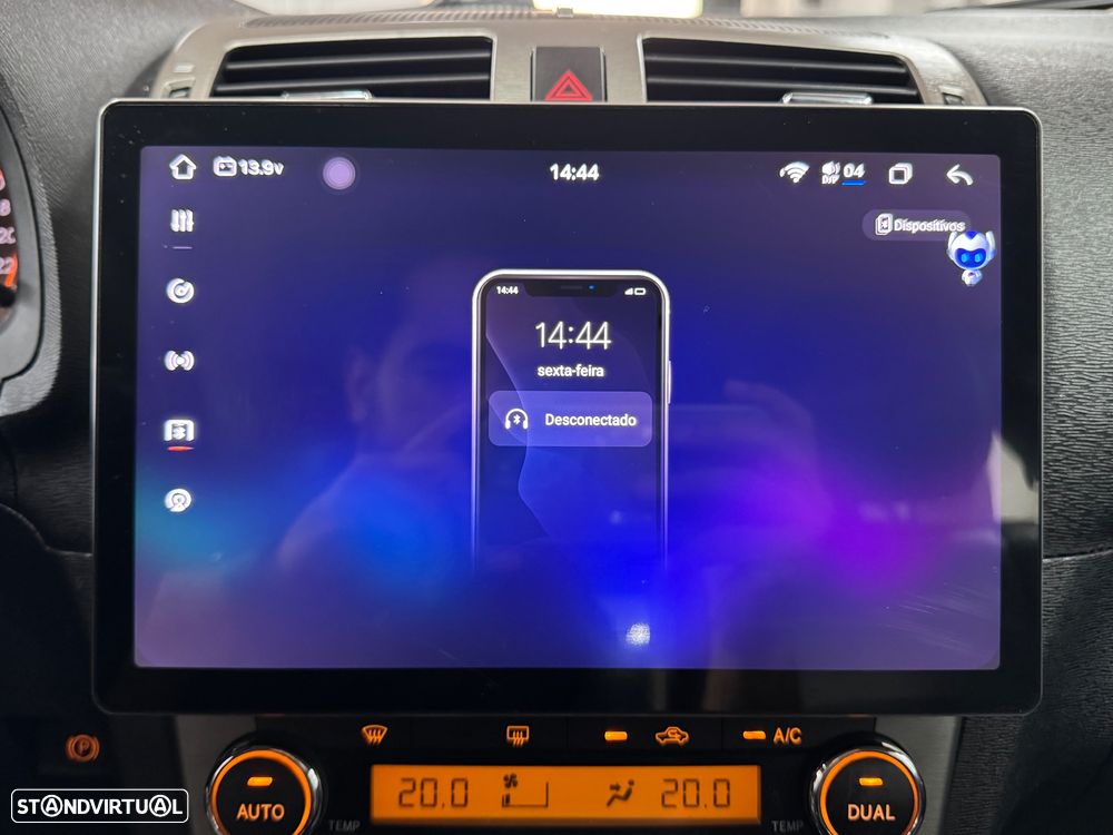 Toyota Avensis SW 2.0 D-4D Exclusive +Pele+GPS - 39