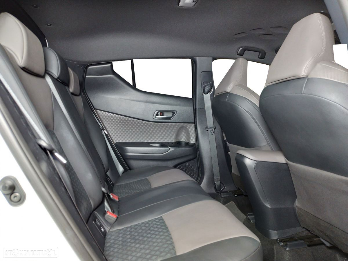 Toyota C-HR - 7