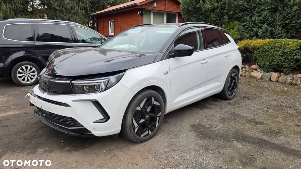 Opel Grandland X 1.6 T PHEV 4x4 Ultimate - 1
