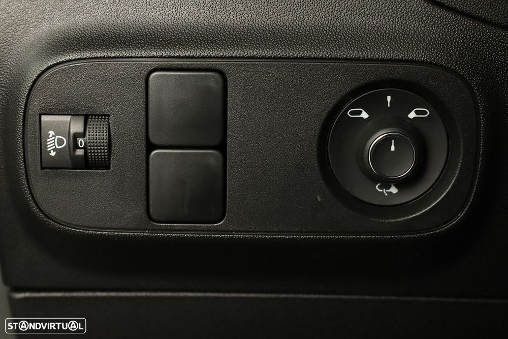 Citroën C3 1.2 PureTech Max - 22