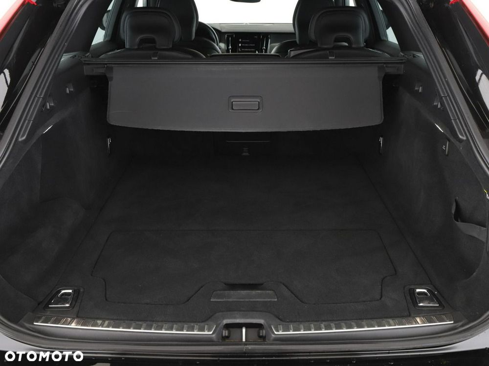 Volvo V90 Cross Country T5 AWD Pro - 21