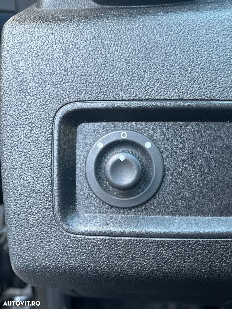 Dacia Duster 1.5 dCi 4x2 Ambiance - 12